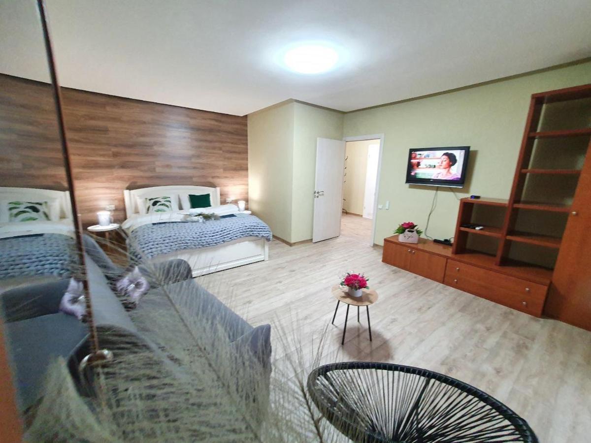 Inn Home Apartments-Olimpiysky Stadium Area Kijev Kültér fotó